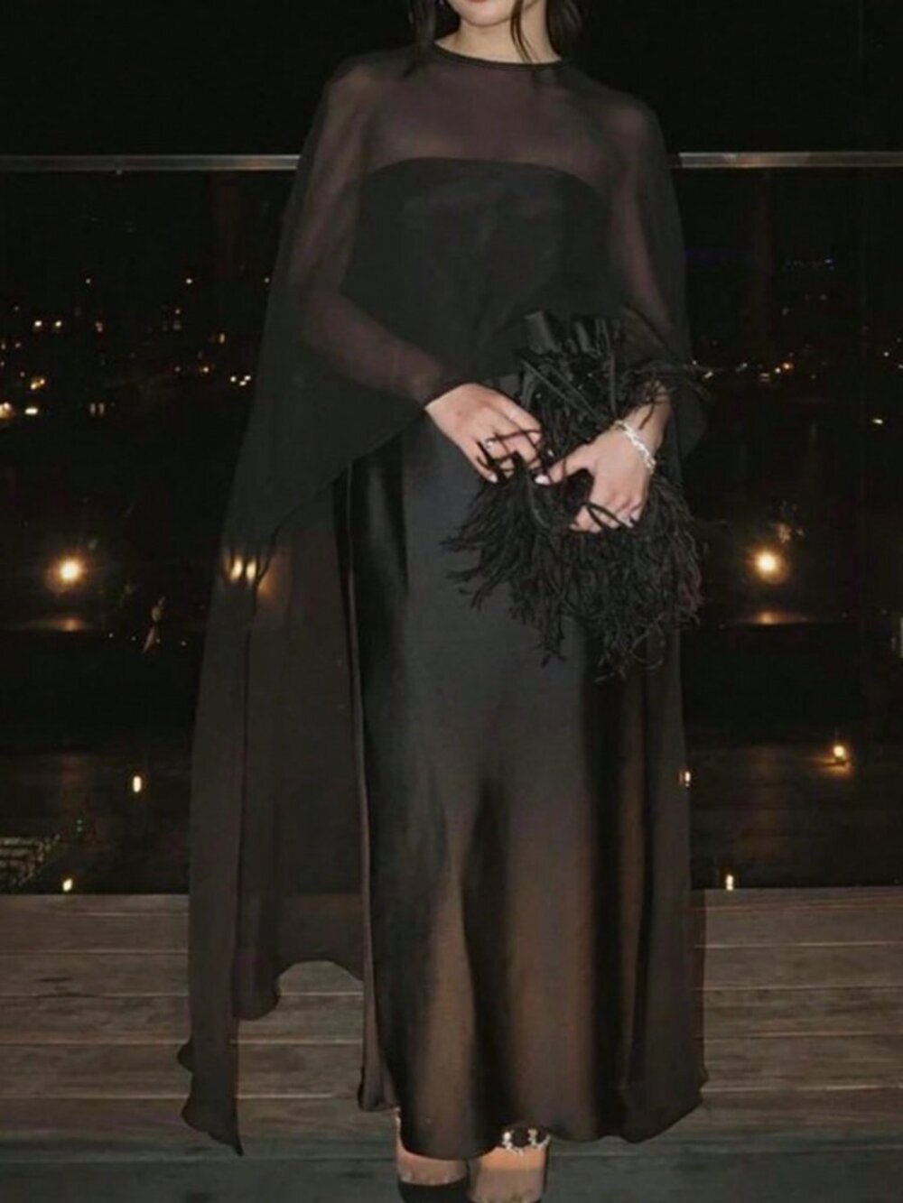 Black Chic Women's Chiffon Round Neck Sleeveless High-Low Vest Top - Picture 7 of 7